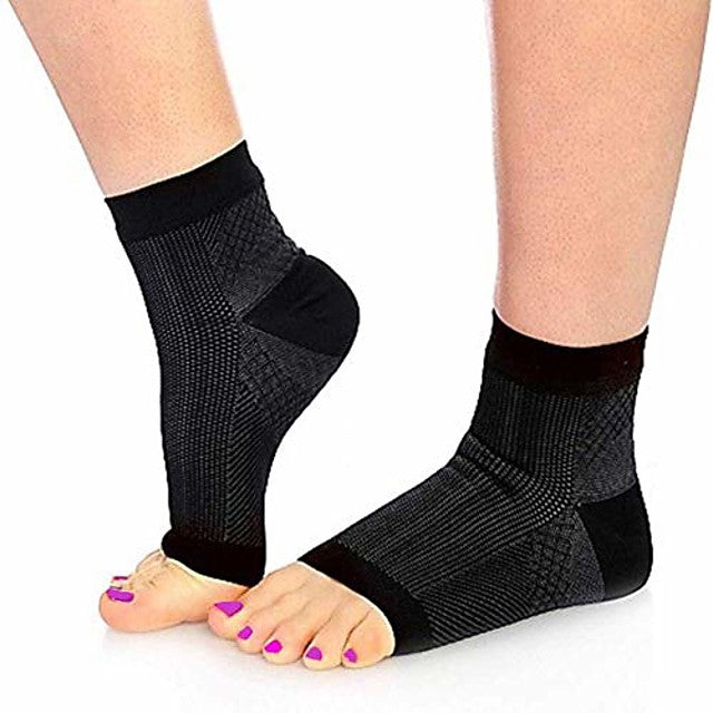 tendon ankle compression sleeve brace support  reduces pain &amp;amp; swelling  supports foot blood flow (black  small/medium  1 pair)